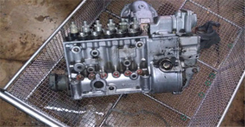 圖3經過無磷除油粉清洗處理后的金屬表面